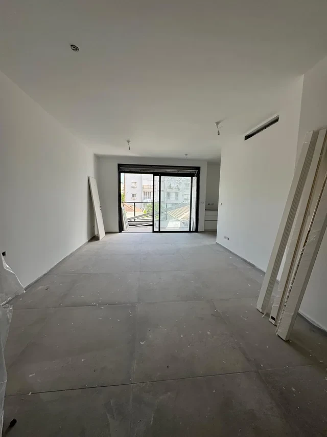 prop_017 - 3